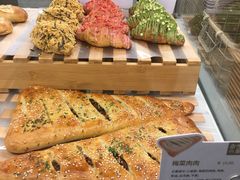 -奈雪的茶(市百一店)