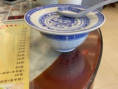 -广信牛奶甜品世家(台东店)