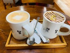 -雕刻时光咖啡馆(南院门店)