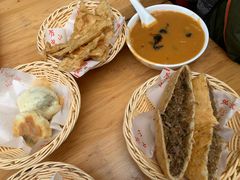 -方中山胡辣汤(成都首店)