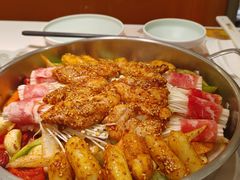 -黄记煌三汁焖锅(新佳丽江汉路店)