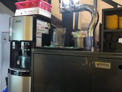-BHC炸鸡(明洞总店)