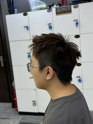 -藤野造型烫发染发