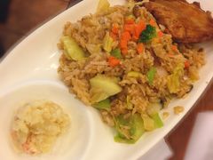 -玛格萝妮比萨屋(四平店)