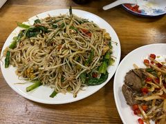 -牛八宝桂林米粉(八里庄店)