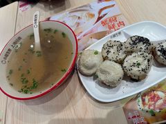-小杨生煎(浦江欢乐颂店)