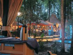 -二荆条·蜀鲜汇城市森林火锅