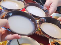 -蓝田九大碗民俗食府(蓝田店)