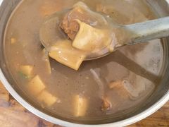 -丁红照水煎包胡辣汤