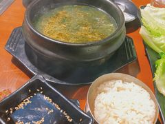 海带汤-肉甲韩国木炭烤肉(新壹街1店)