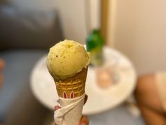 -Fridi Patisserie Cafe