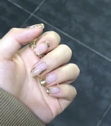 -M Nails & Beauty美甲美睫美体