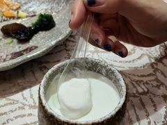 酸奶-新粤新疆菜清真餐厅(拱北店)