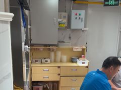 -小杨生煎(黄河路美食休闲街店)