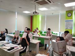 -新东方成人英语学习考试·口语·商务(延安路校区)