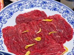 -一只羊·铜锅涮羊肉烧烤