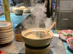 -吃饭皇帝大(长宁龙之梦店)