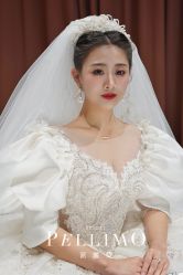 -派丽莫Pellimo原创设计婚纱品牌