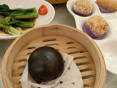 黑金流沙包-金翠皇宫粤菜·点心·海鲜(翡翠店)