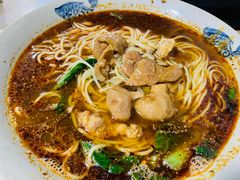 -丁丁猫重庆小面(徐州路店)
