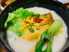 -霸蛮湖南菜·牛肉粉(荣京西街店)