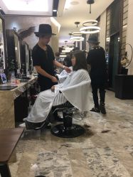-AKOZO Beauty Salon