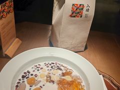 -RUXU入续糖水铺与包(卓悦中心店)