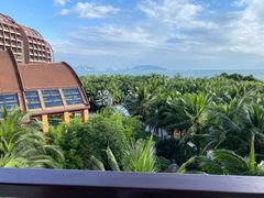 -三亚湾海居铂尔曼度假酒店