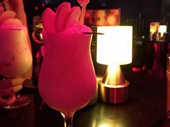 -Bo Lounge & BOA Club