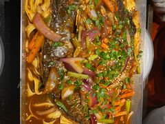 -鸣记脆皮烤鱼·海鲜烤鱼(亿合城店)