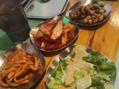 -唯成•韩国炭火烤肉 유성고기