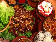 -肥肥虾庄·金牌油焖大虾(杨园滨江时代walk店)