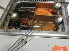 -海底捞火锅(高新万达店)
