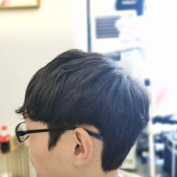 -V8潮牌·接发烫染连锁