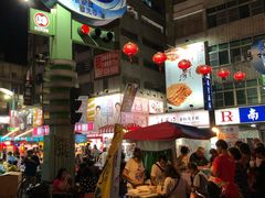 -六合夜市