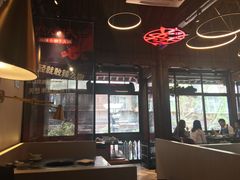 大堂-热火朝天鲜切牛肉火锅(南强街巷店)