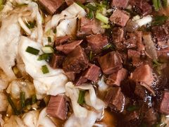 加肉的粉-花溪王记牛肉粉(四季花溪商场店)