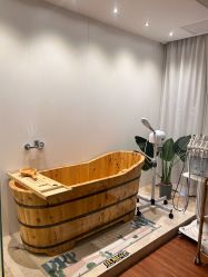 -EC BEAUTY易思美容