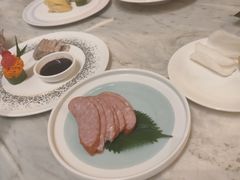 -浅深(世茂滨江精品店)