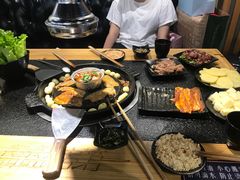 -赞酱川式烤肉(蜀都万达店)
