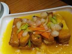 秘制鸡汁豆腐-隔壁老王·家常云南菜(花巷店)