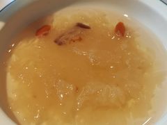 银耳汤-吴氏老妈·23年家常菜(古城店)
