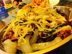-闯关东东北农家菜(崂山石老人店)