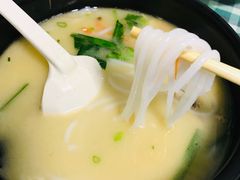 -双桥园·云南过桥米线(古城南门店)