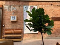 门面-大酉·M Coffee(北京美术馆店)