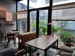靠窗位-大井咖啡店(大井巷店)
