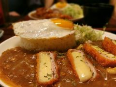 中辣芝士猪排饭-金龙咖喱