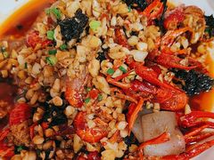 -小球滚滚湘菜馆·烤鱼·口味虾(太平街店)