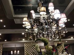 店内布置-河畔春天时尚餐厅