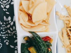 -八两八金·莱芜特色炒鸡(市南漳浦路店)